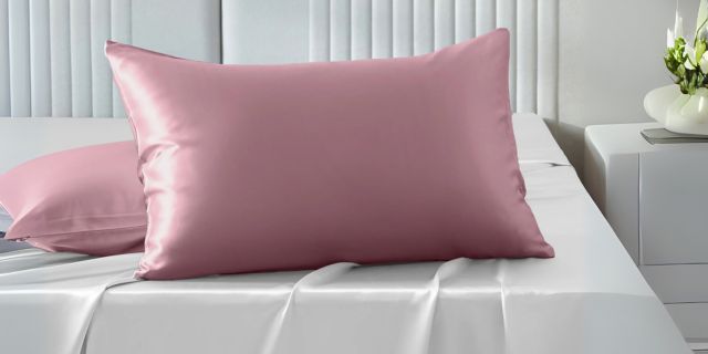 The Gift of Better Sleep: A Mulberry Park Silks Pillowcase