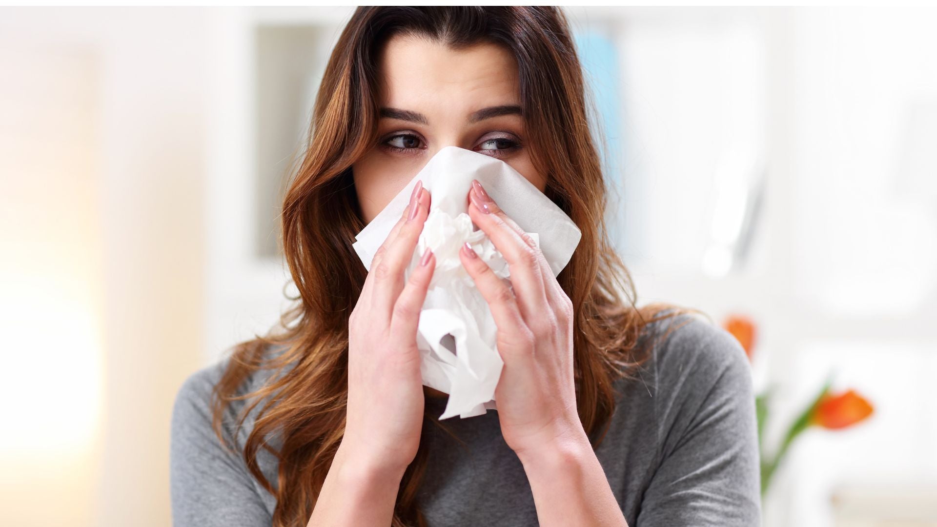 Combat Allergies Naturally: Sleep Better with Silk Sheets in 2025