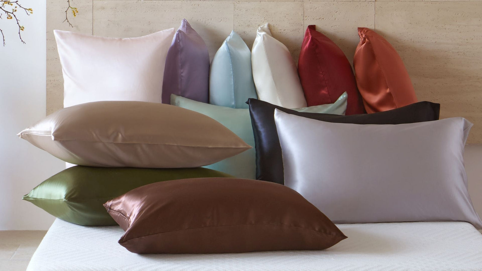Silk Pillowcase Benefits: Marketing Hype vs. Science-Backed Facts