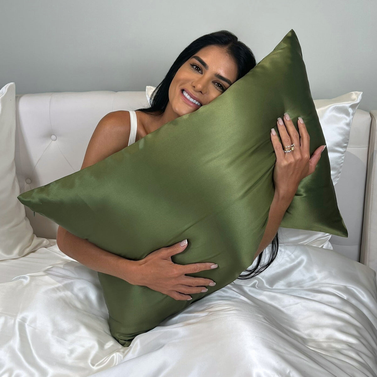 19 Momme Silk Pillowcase - Olive