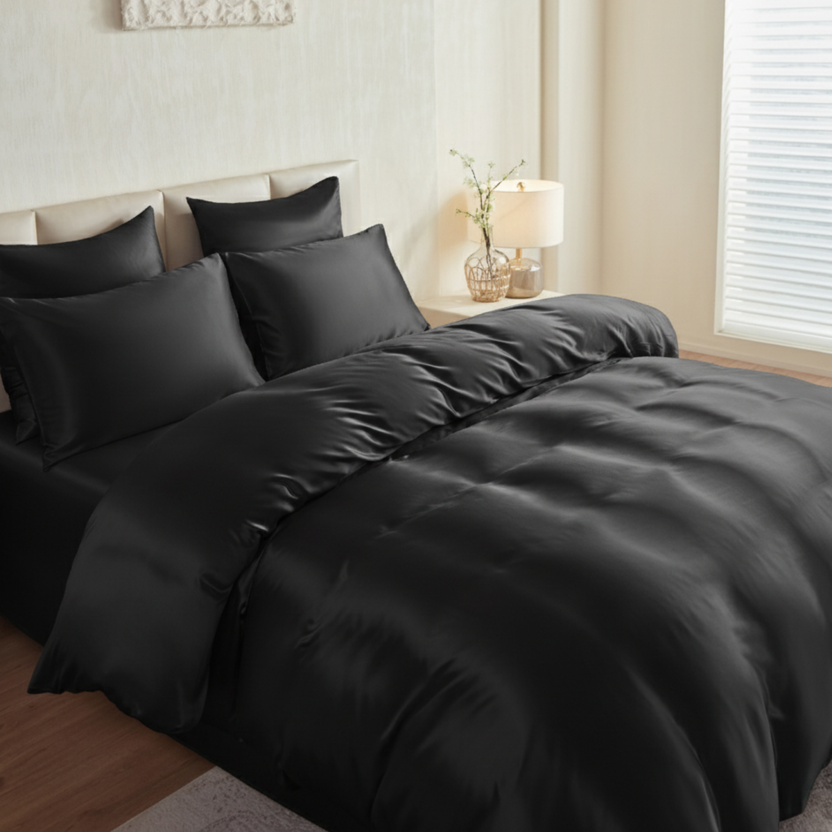 22 Momme Silk Duvet Cover - Black